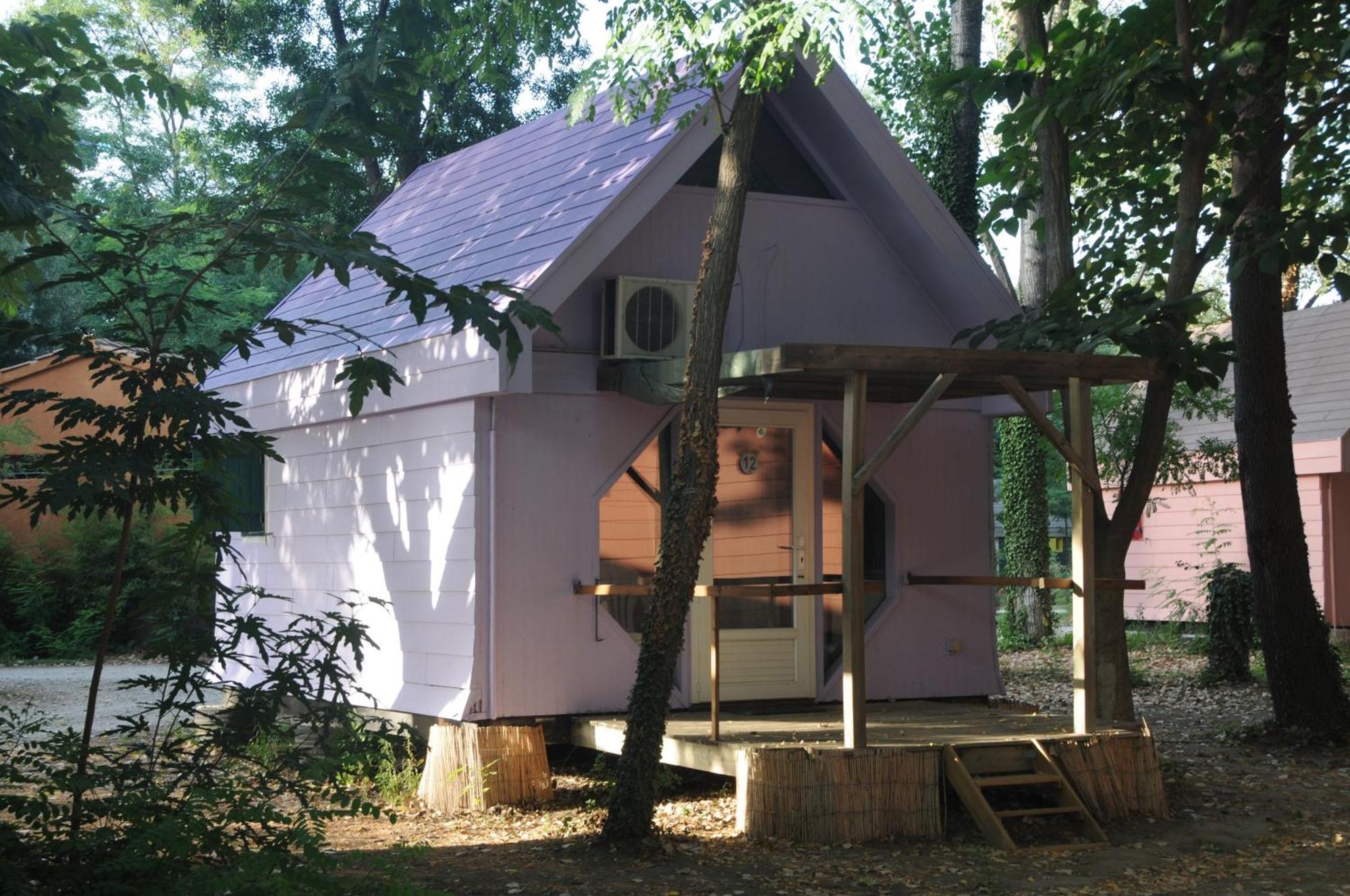 Camping Paradis Bellerive Montfrin Экстерьер фото