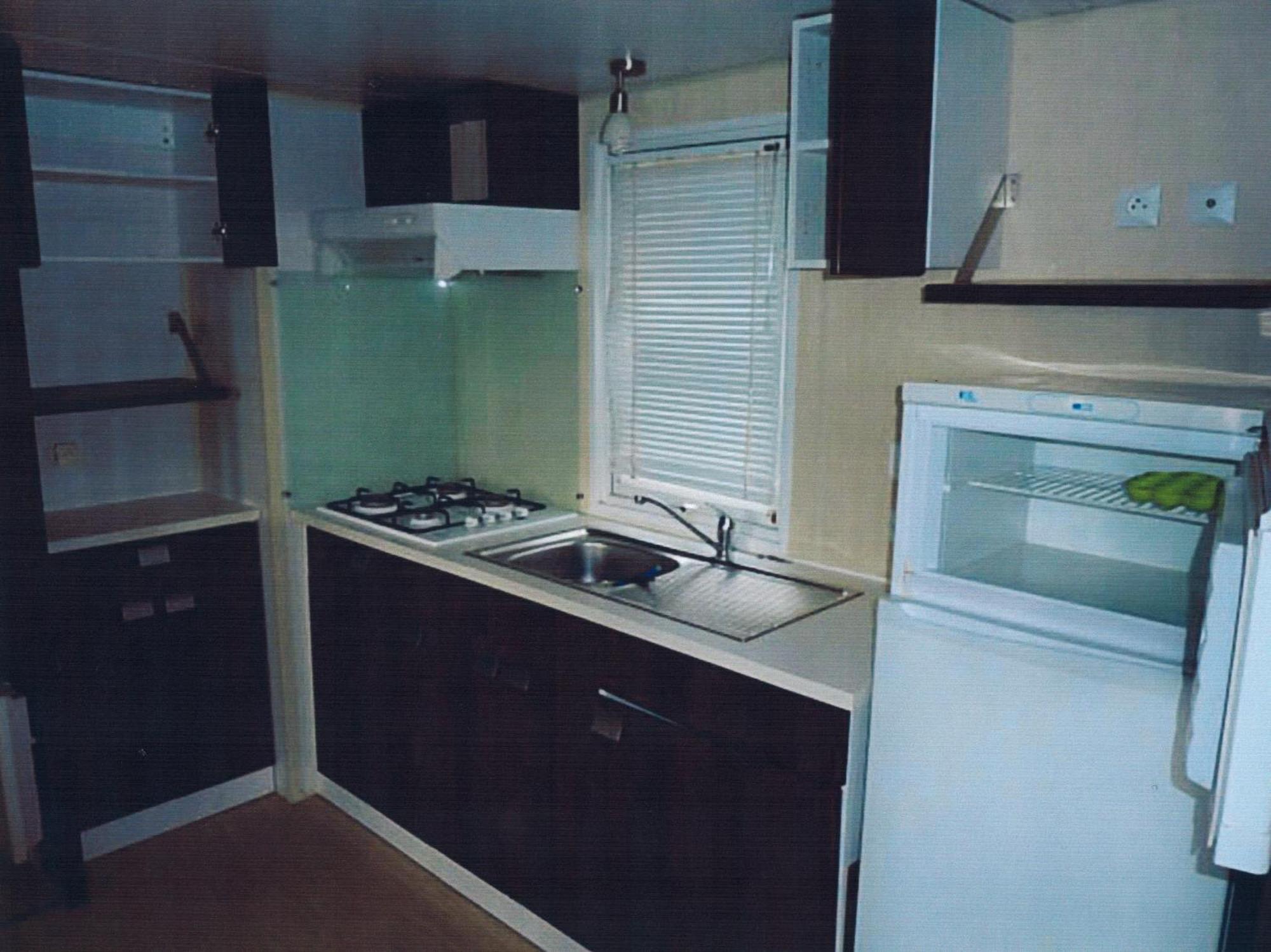 Camping Paradis Bellerive Montfrin Номер фото